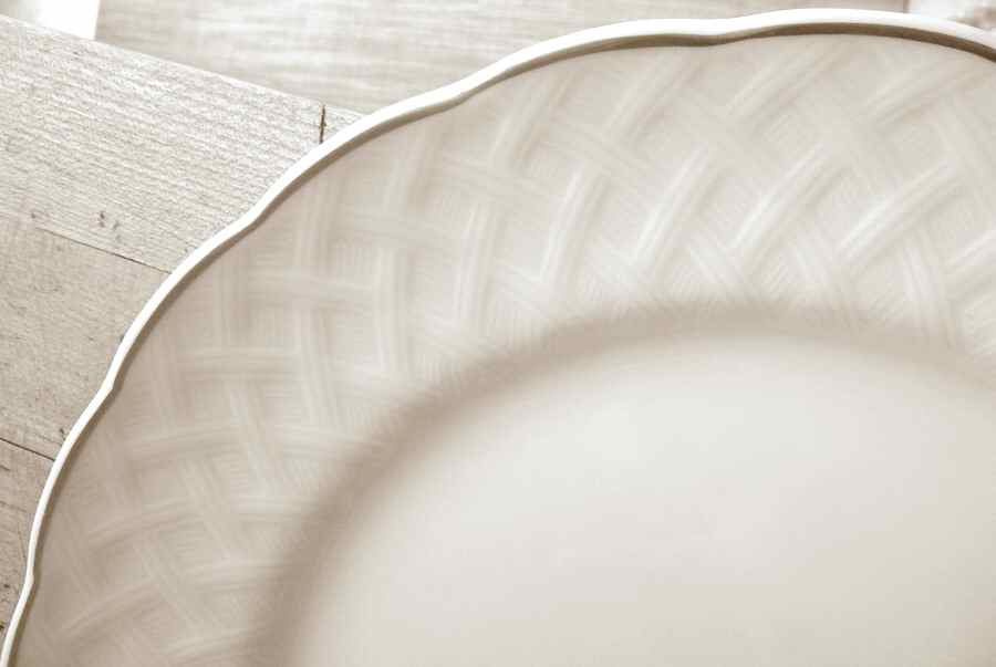Osier (Restaurant, Gold Trim) Dinner Plate by Bernardaud-1