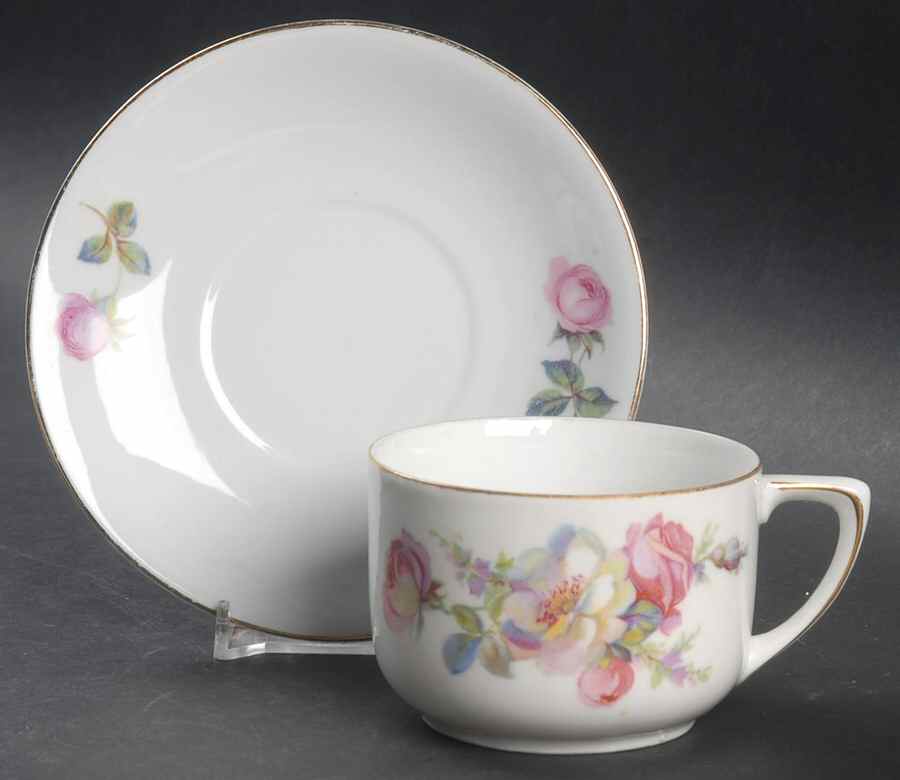 BAV420 Flat Cup & Saucer Set by Bavaria-1