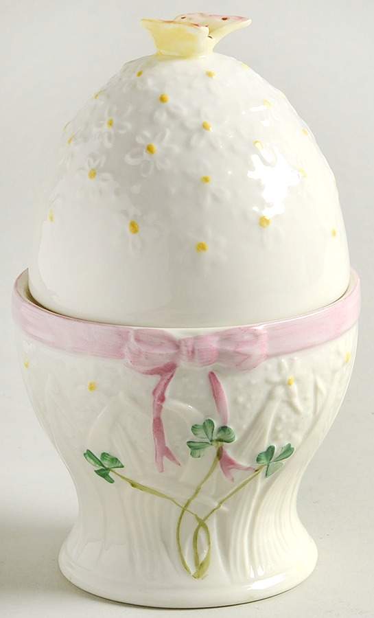 Summer Butterfly Large Egg Box & Lid by Belleek Pottery (Ireland)-1