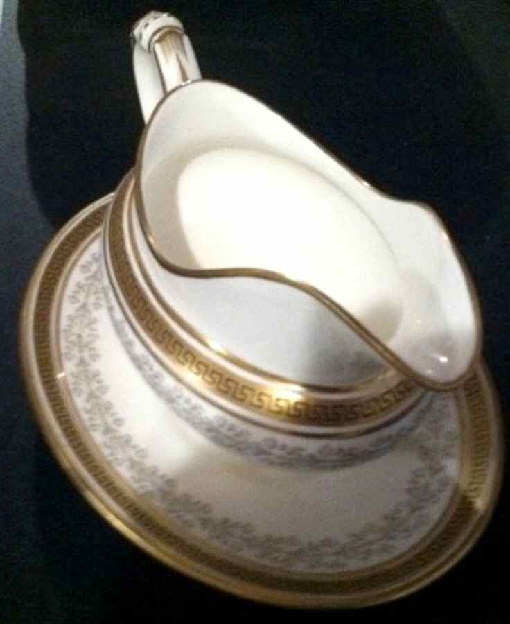 BWM21 Gravy Boat & Underplate by Brown, Westhead & Moore-1