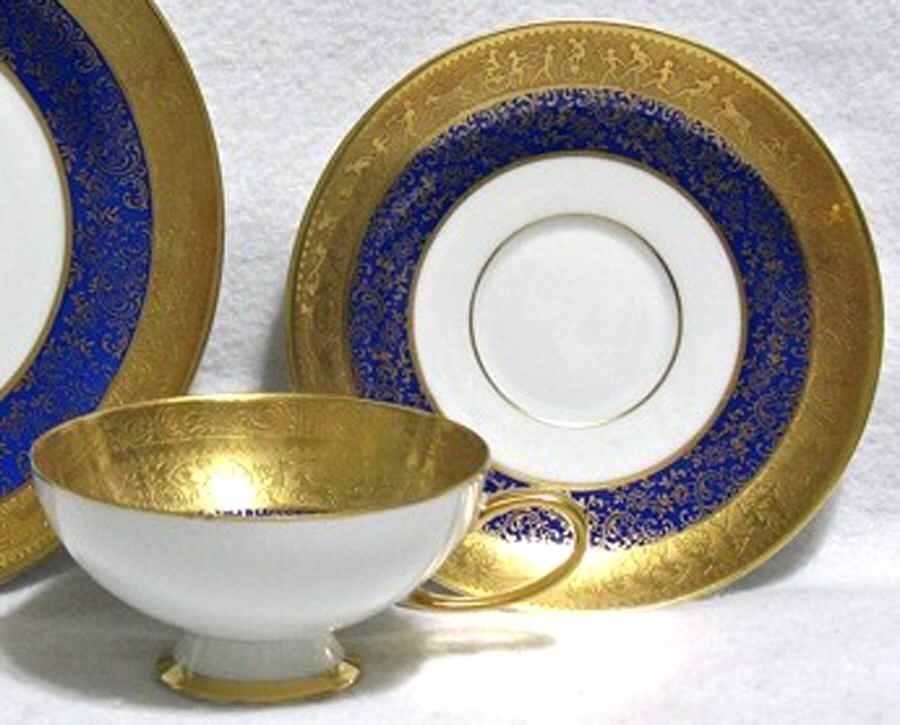 BAV425 Footed Cup & Saucer Set by Bavaria-1