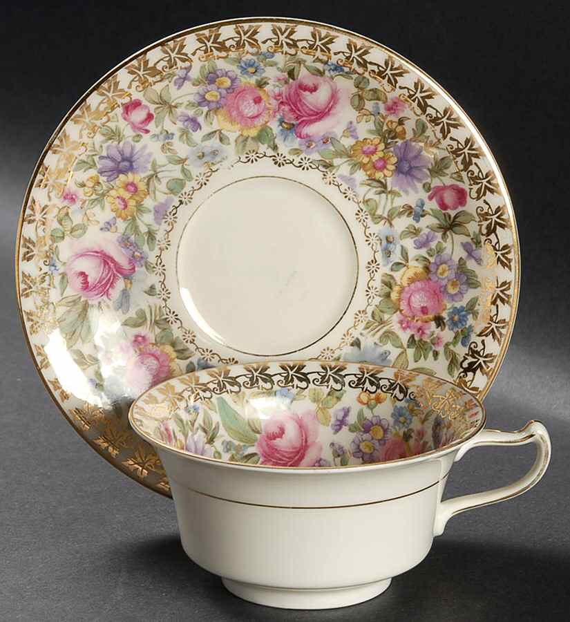 BAV434 Flat Cup & Saucer Set by Bavaria-1