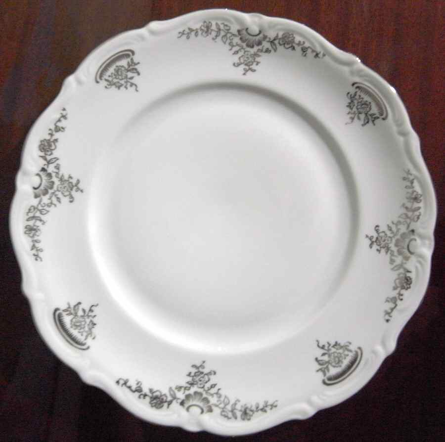BAV435 Dinner Plate by Bavaria-1