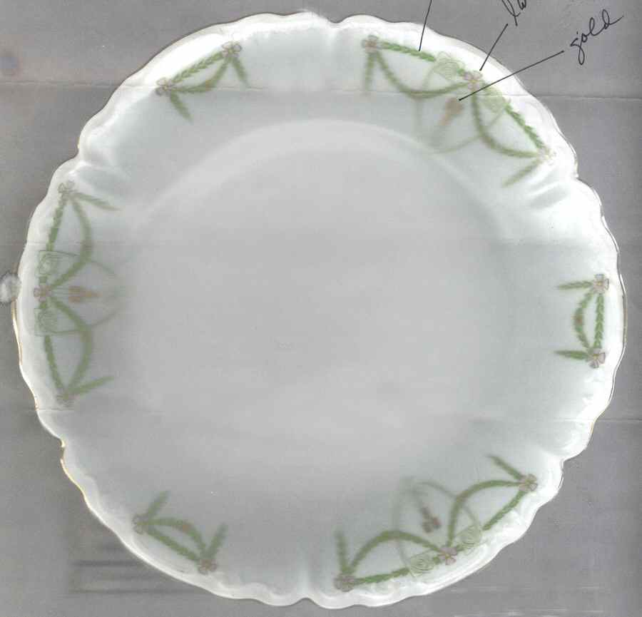BAV439 Dinner Plate by Bavaria-1