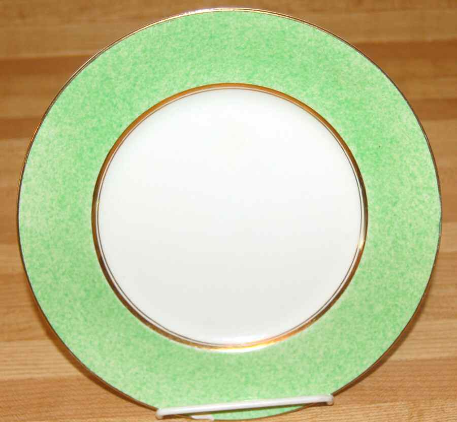 BPC3 Dinner Plate by BP (England)-1