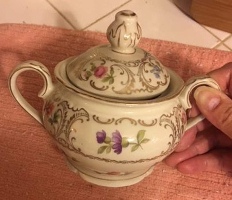 WIG1611 Sugar Bowl & Lid by Winterling - Bavaria-1