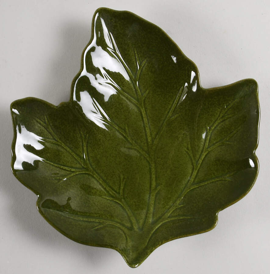 Harvest Leaf Shape Salad Plate by Better Homes and Gardens-1