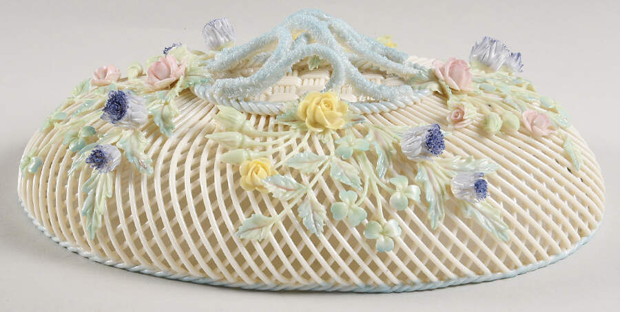 Basketware Lid for 12" Oval Covered Basket by Belleek Pottery (Ireland)-1