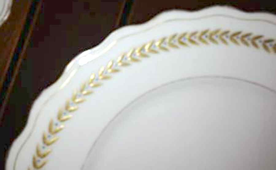 BLH78 Dinner Plate by Blakeman & Henderson-1