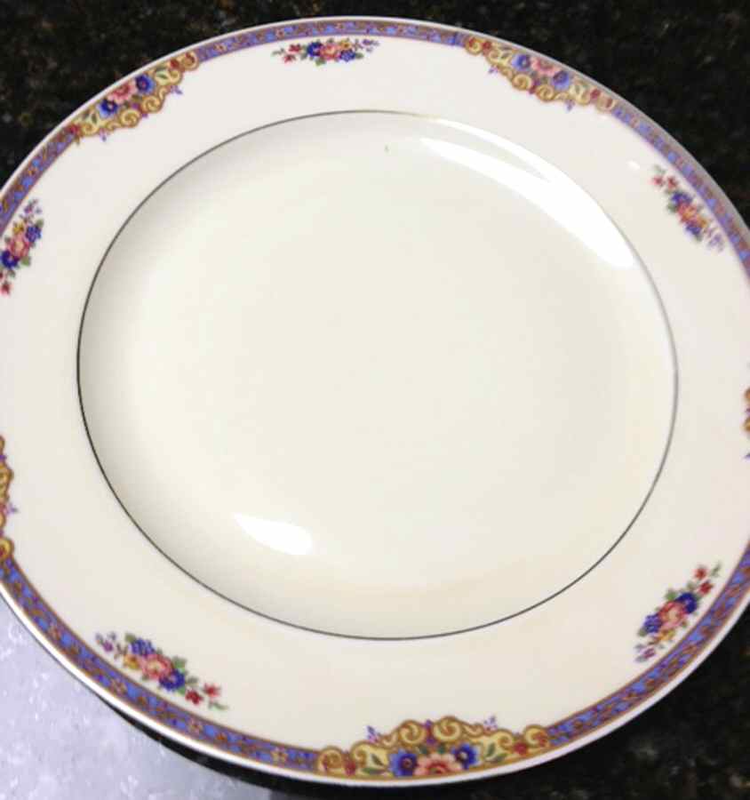 BLK170 Dinner Plate by Black Knight-1