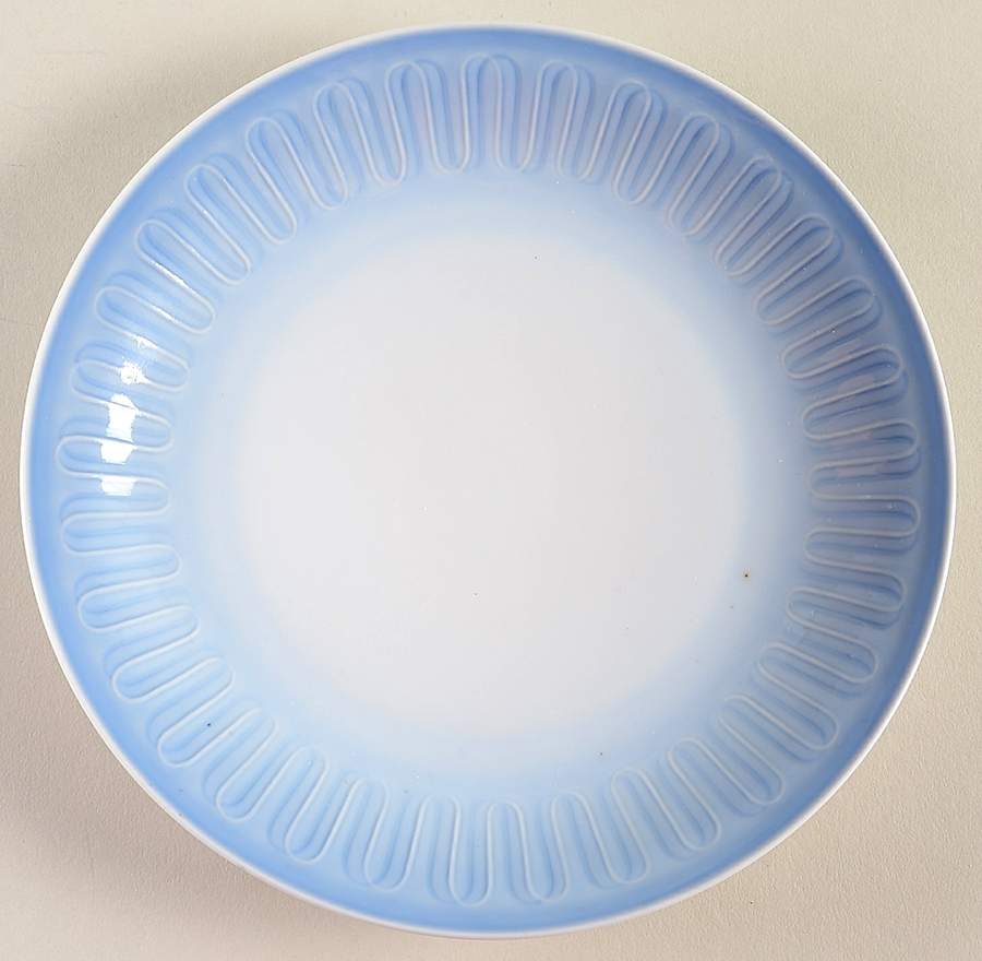 BIG91 Dessert/Pie Plate by Bing & Grondahl-1