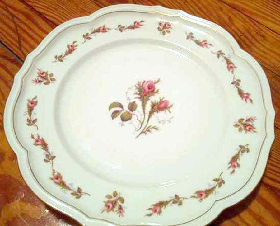 F527 Dinner Plate by Baronet-1