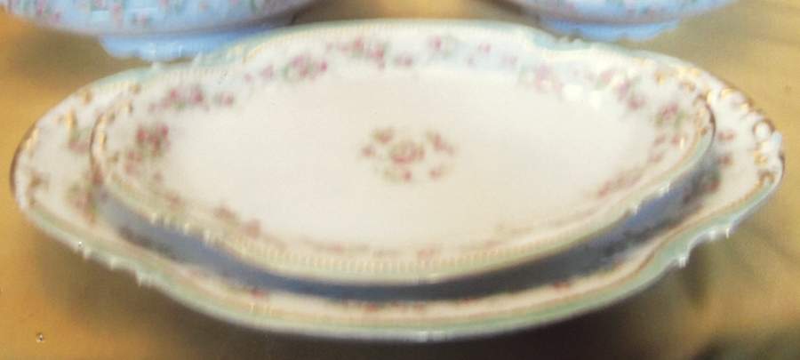 BOG146 11" Oval Serving Platter by George Borgfeldt-1