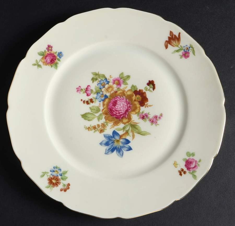 BLK172 Salad Plate by Black Knight-1