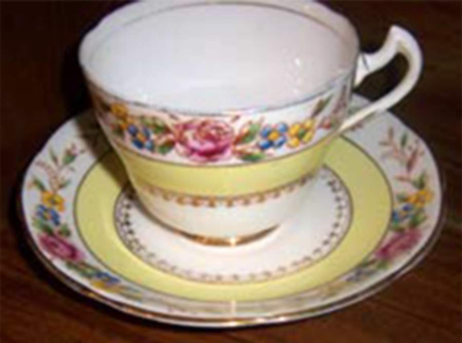 D503 Footed Cup & Saucer Set by Balfour-1