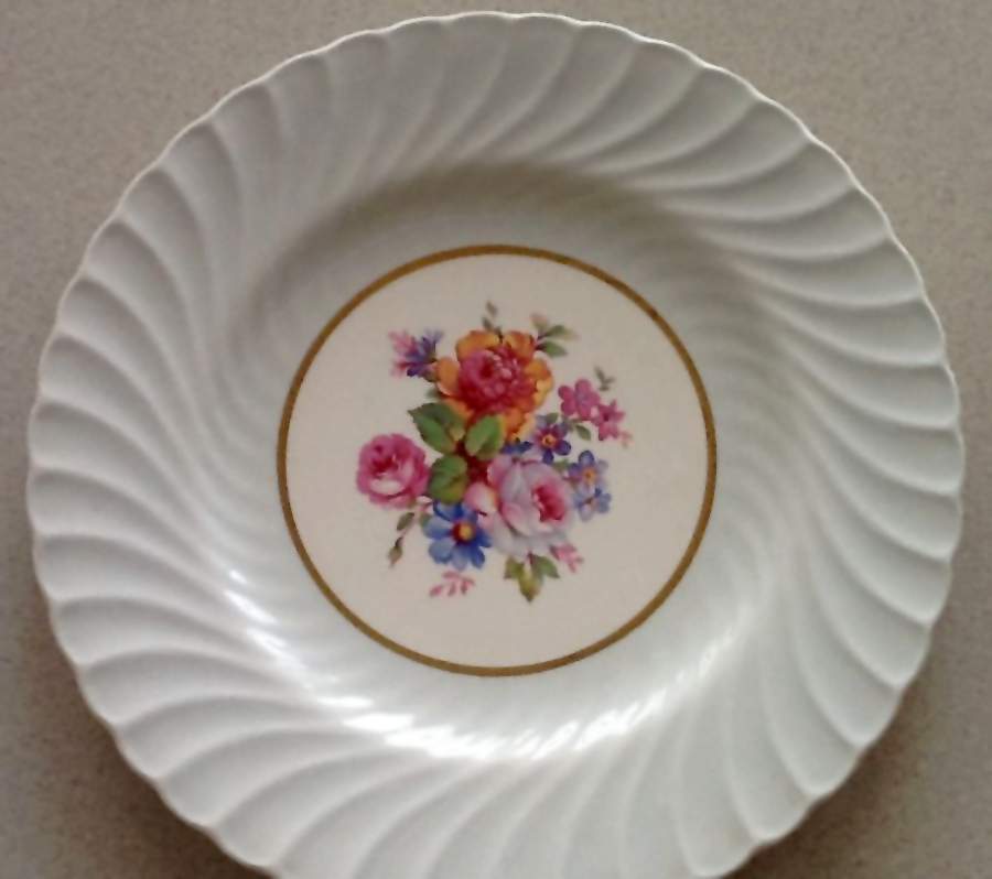 6941 Dinner Plate by Burgess & Leigh-1
