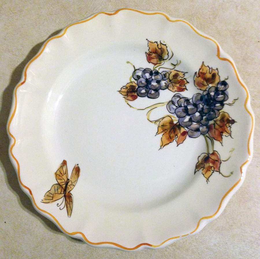 B4N1 Dinner Plate by Beaune Choses-1