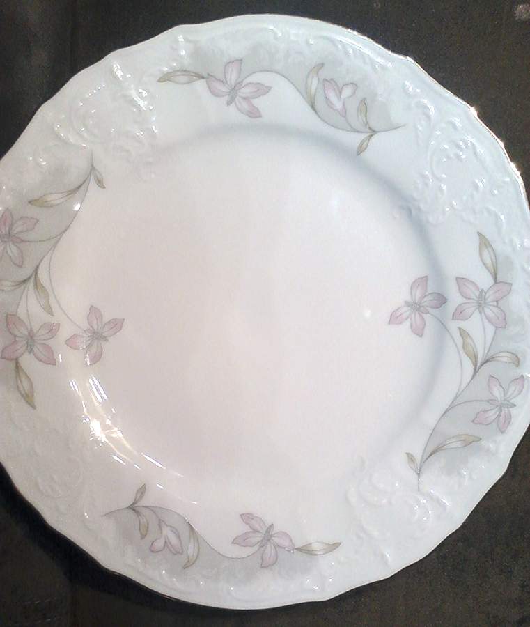 Thu557 Dinner Plate by Thun-1