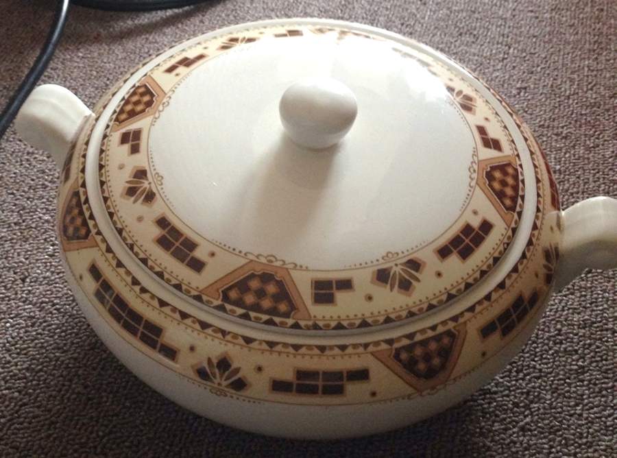 BOO67 Round Covered Vegetable by Booths-1