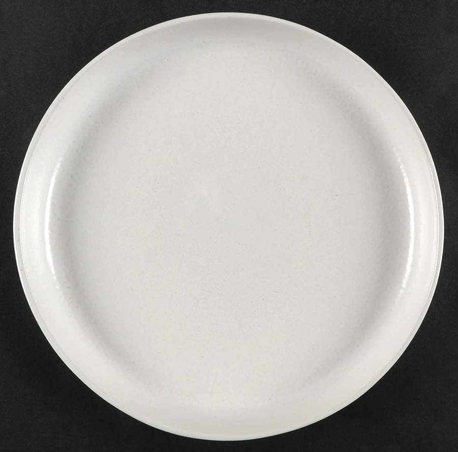 BEP17 Dinner Plate by Bennington Potters-1