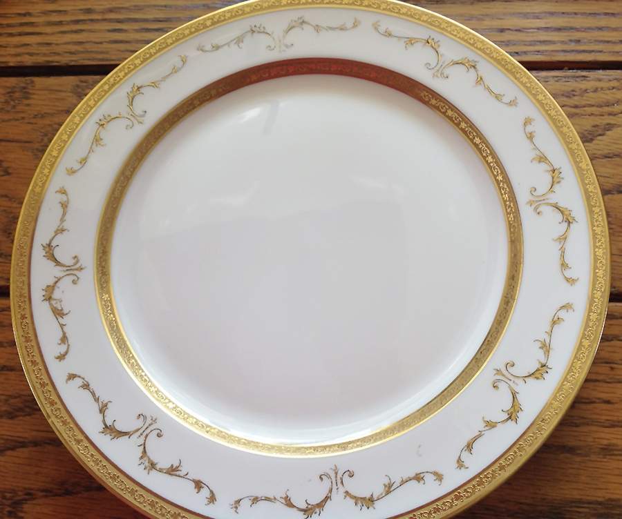 BAL50 Dinner Plate by H Balleroy-1