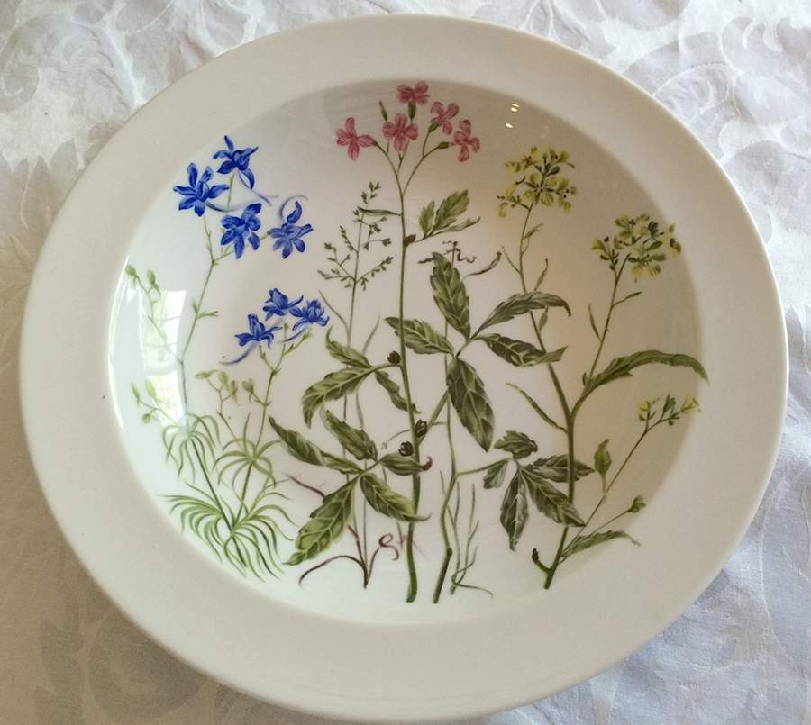 Alcee 11" Round Vegetable Bowl by Bernardaud-1