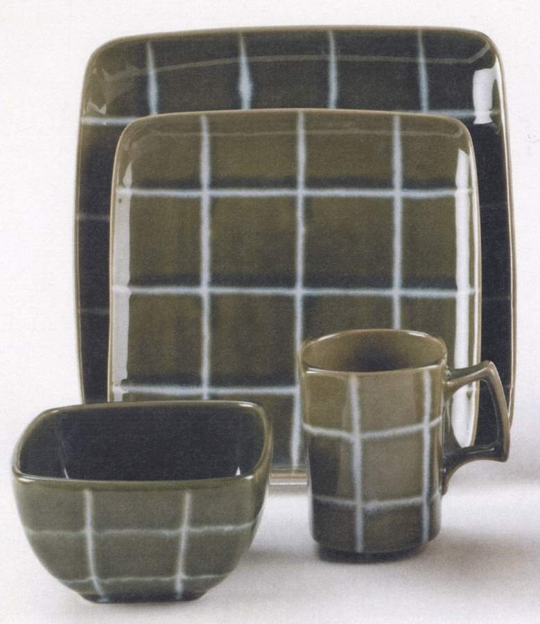 Retro Squares Green Dinner Plate by Baum Brothers-1