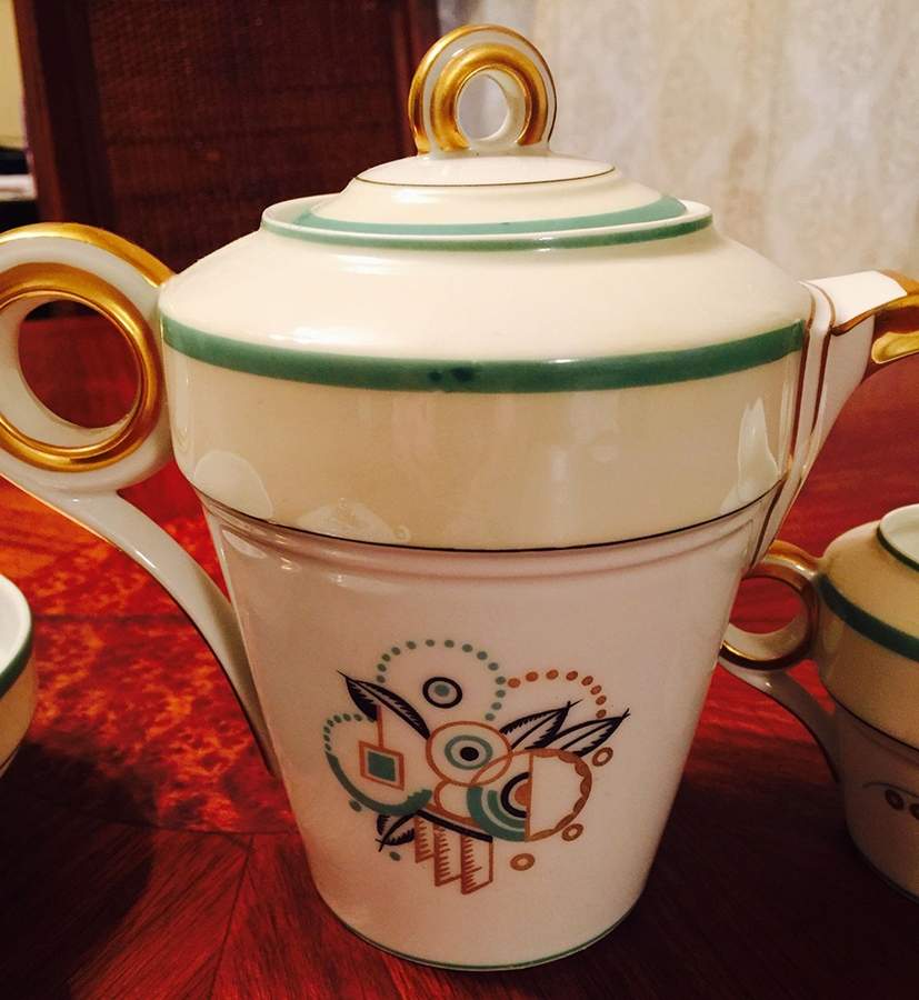 BER676 Coffee Pot & Lid by Bernardaud-1