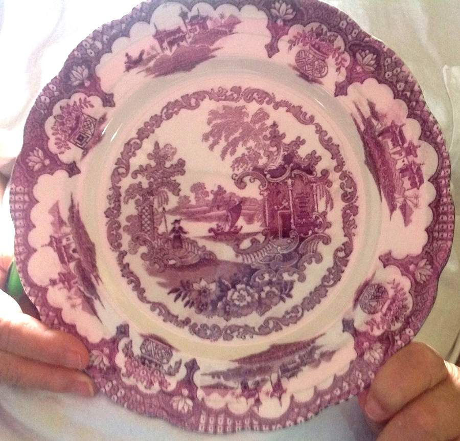 Japan Mulberry Dinner Plate by British Anchor-1