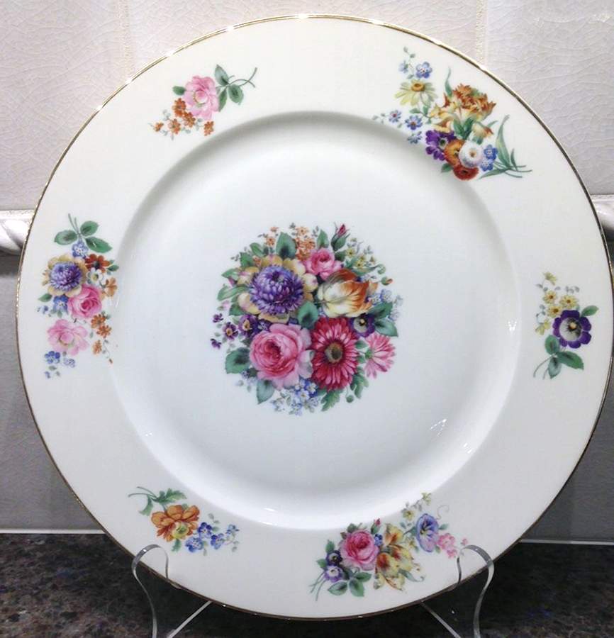BAV527 Dinner Plate by Bavaria-1