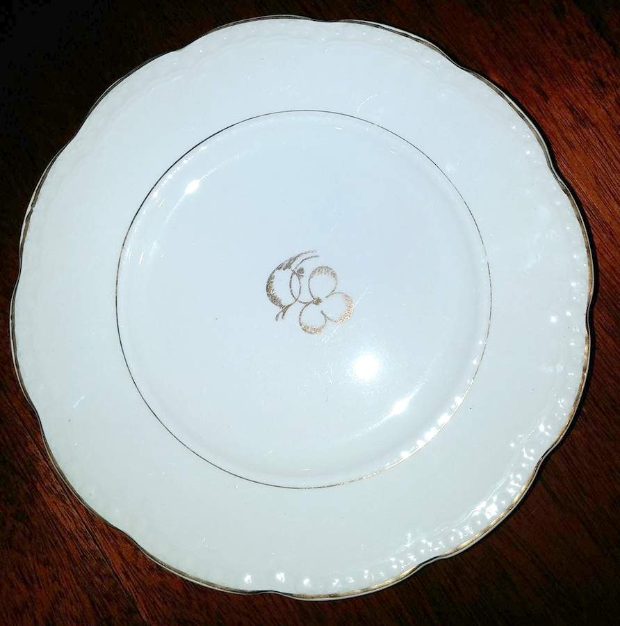 BIS42 Dinner Plate by Bishop & Stonier-1