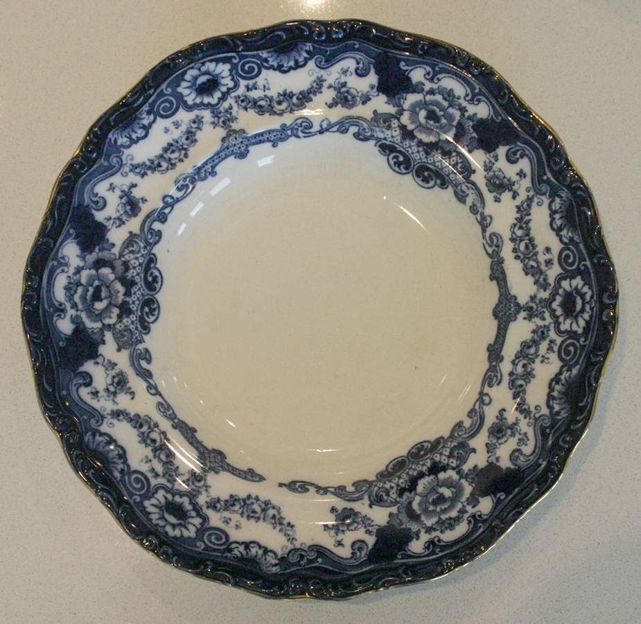 Lincoln (No Turkey) Dinner Plate by Bishop & Stonier-1