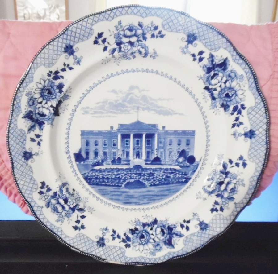 White House, The Dinner Plate by Buffalo Pottery-1