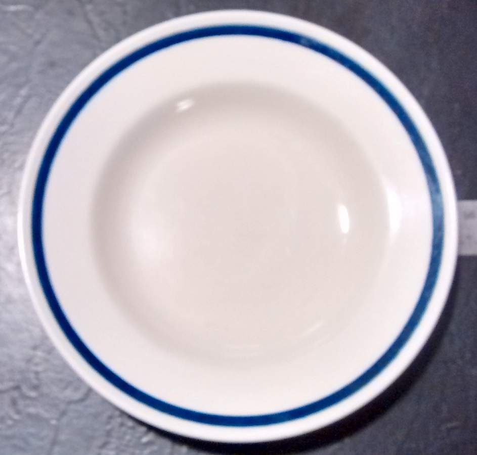 BUF184 Large Rim Soup Bowl by Buffalo Pottery-1