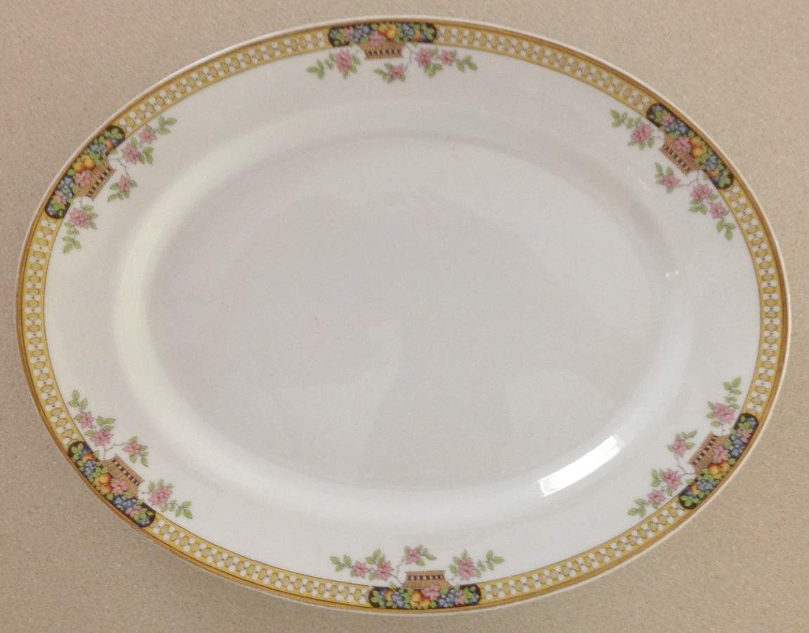 Winton (Design on Edge) 13" Oval Serving Platter by Bernardaud-1
