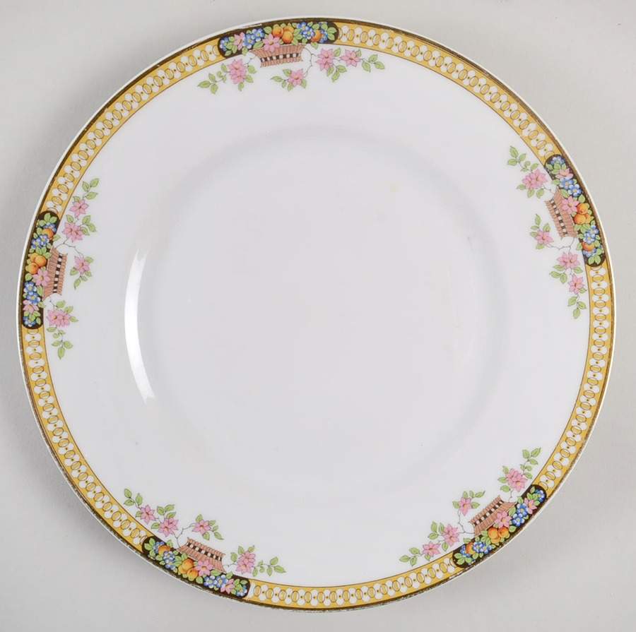 Winton (Design on Edge) Dinner Plate by Bernardaud-1