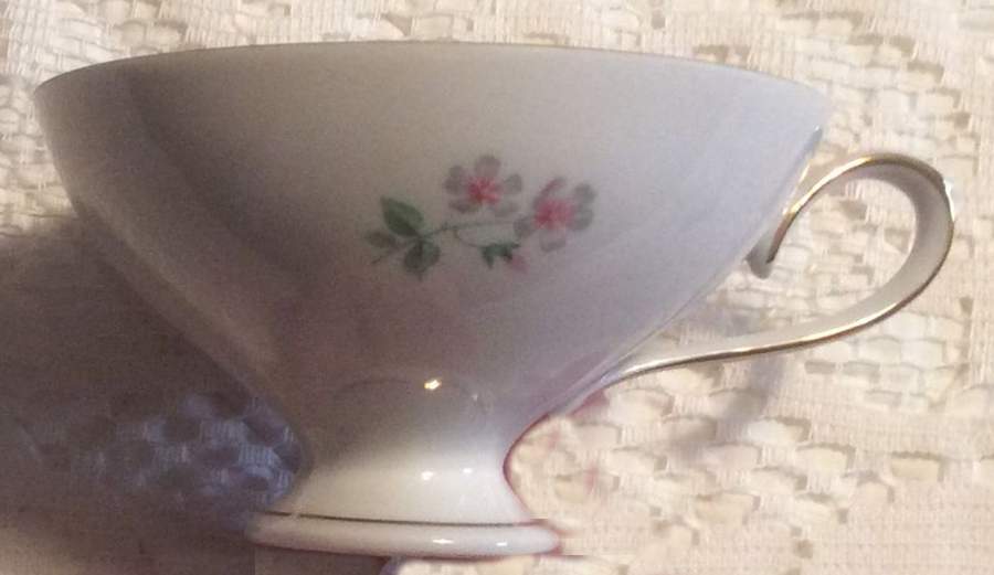2074 Footed Cup by Bavaria-1