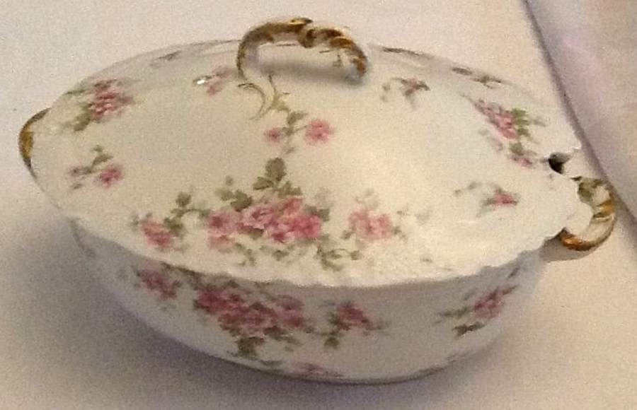 BER704 Tureen &  Lid by Bernardaud-1