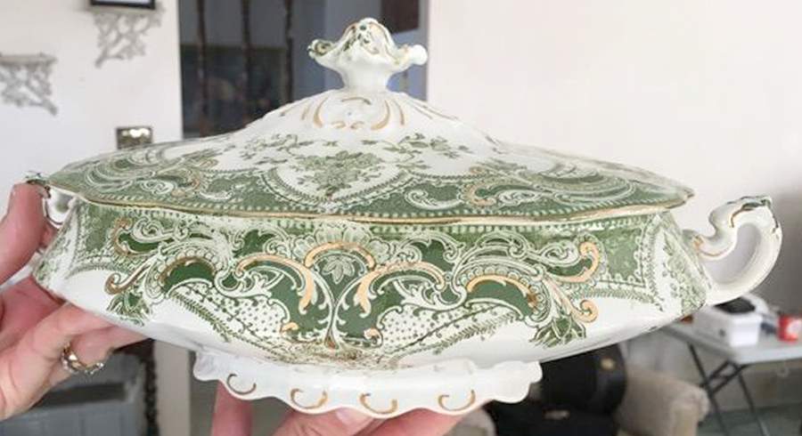 Cornwall Green Oval Covered Vegetable by Bishop & Stonier-1