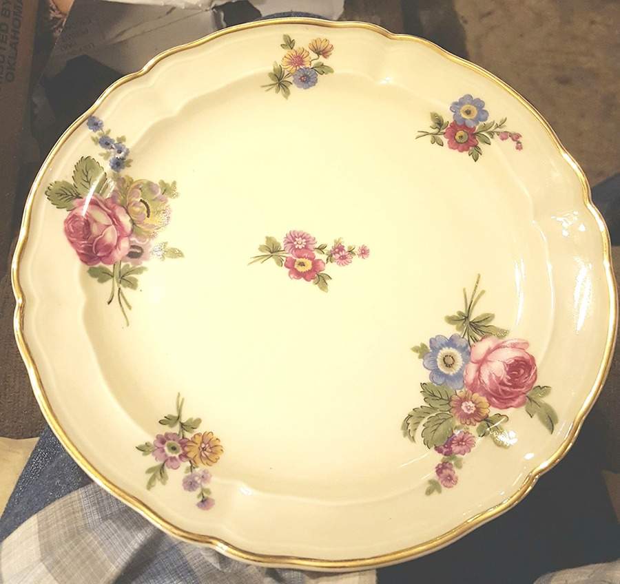 BER712 Dinner Plate by Bernardaud-1