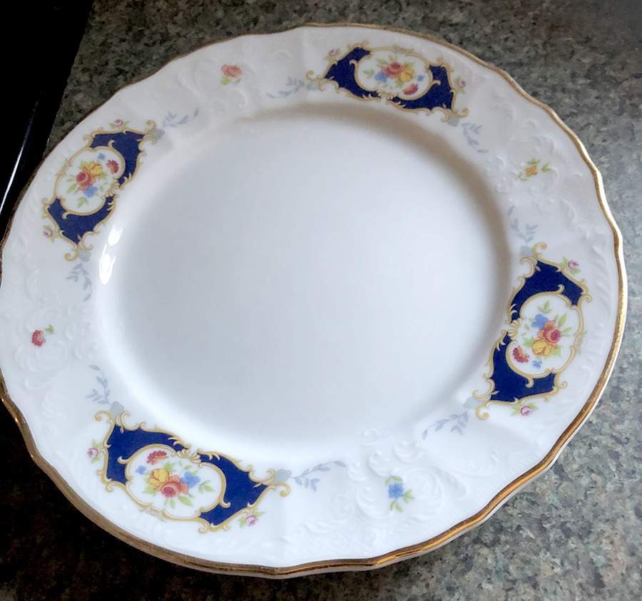 THU578 Dinner Plate by Thun-1