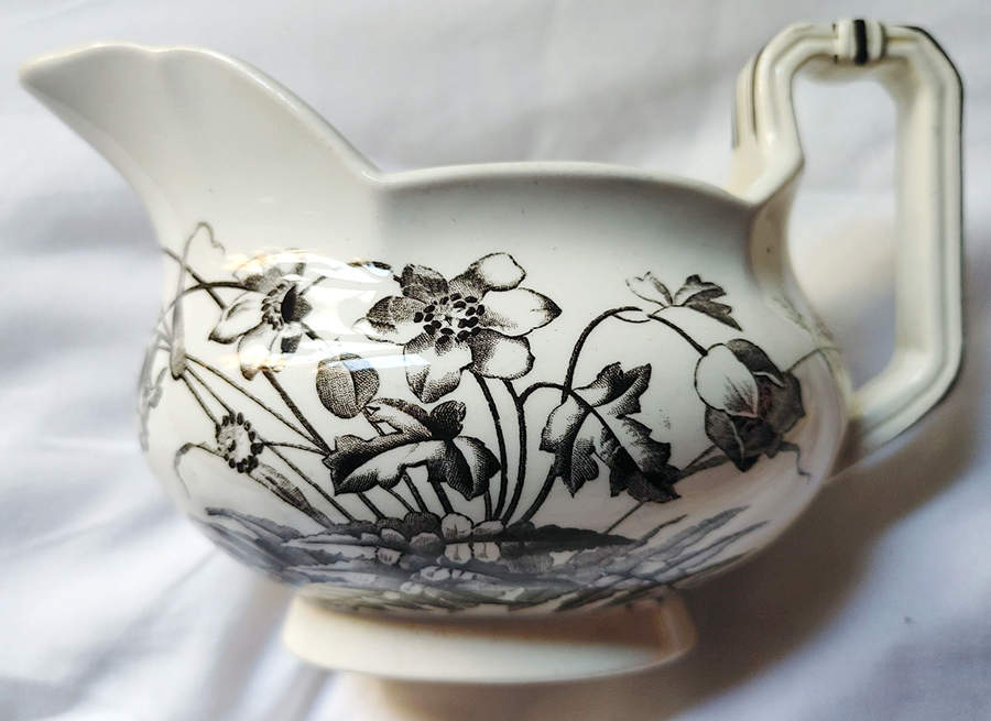 Field Flowers Black Gravy Boat by Brown, Westhead & Moore-1