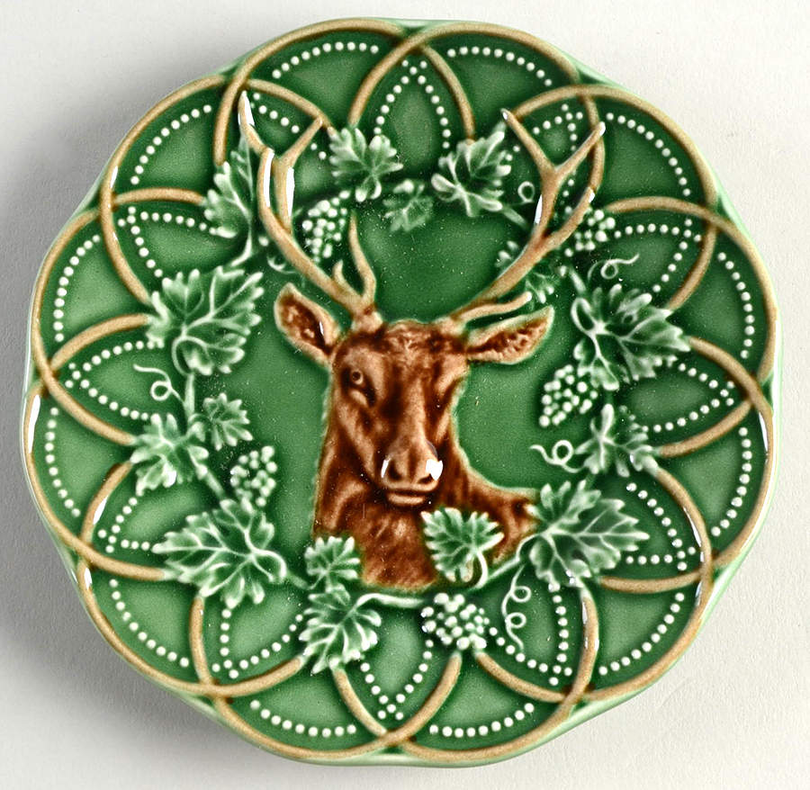 Woods Hunting Bread & Butter Plate by Bordallo Pinheiro-1