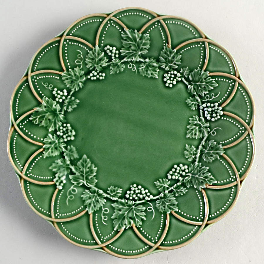 Woods Hunting Salad/Dessert Plate by Bordallo Pinheiro-1