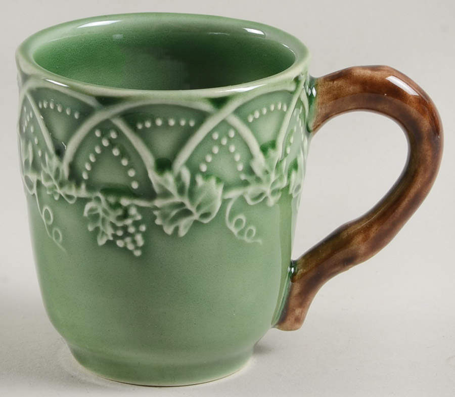 Woods Hunting Flat Cup by Bordallo Pinheiro-1