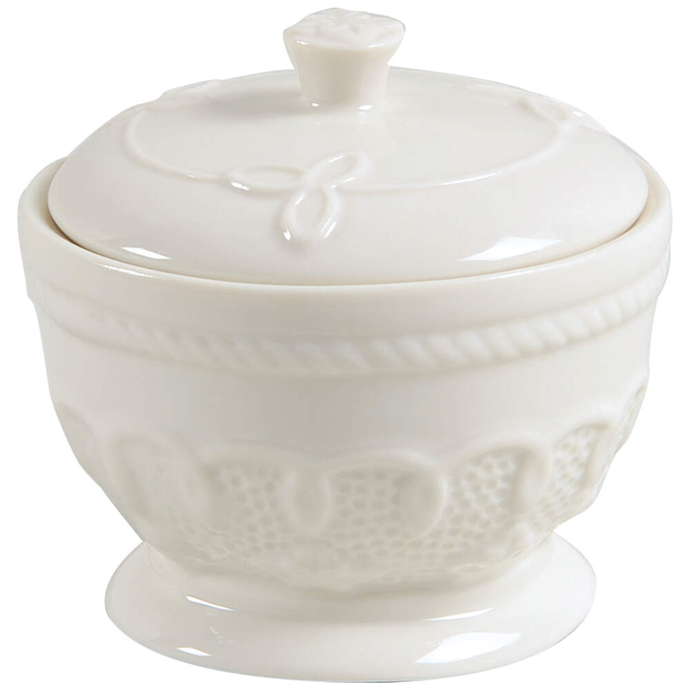 Celtic Lace Small Bowl & Lid by Belleek Pottery (Ireland)-1