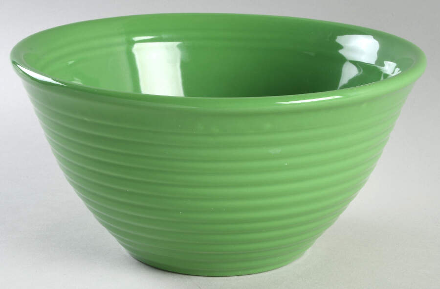 Ring Parrot Green(New, Circa 2000) 9" Mixing Bowl by Bauer-1