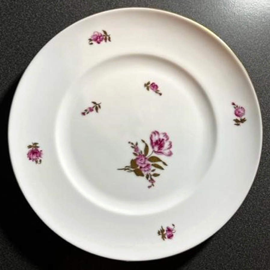 BIG110 Dinner Plate by Bing & Grondahl-1