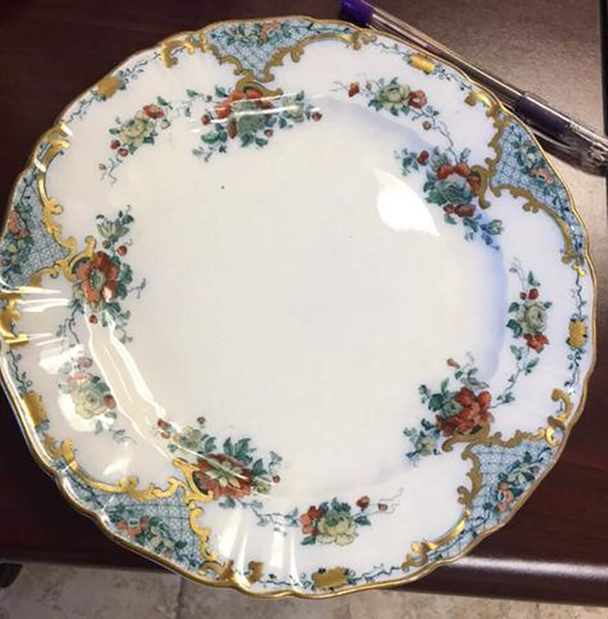 Berkeley Dinner Plate by Bishop & Stonier-1