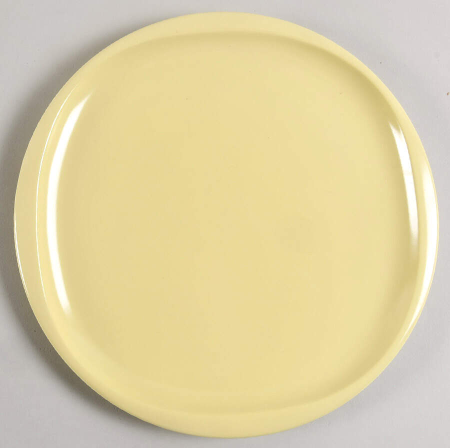 BO61 (Melmac) Dinner Plate by Boonton-1